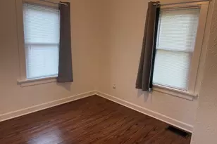 10 N Greenleaf St, Gurnee, IL 60031 - Photo 12
