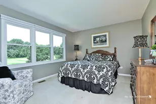 1412 Greenlake Dr, Aurora, IL 60502 - Photo 26