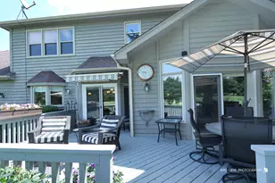 1412 Greenlake Dr, Aurora, IL 60502 - Photo 32