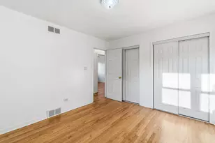 8344 Kedvale Ave, Skokie, IL 60076 - Photo 16
