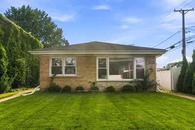 8344 Kedvale Avenue, Skokie, IL 60076 - Photo 1