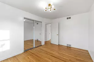 8344 Kedvale Ave, Skokie, IL 60076 - Photo 12