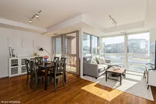 744 W Fullerton Ave, Chicago, IL 60614 - Photo 8