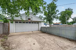 2213 Marmion Ave, Joliet, IL 60436 - Photo 24