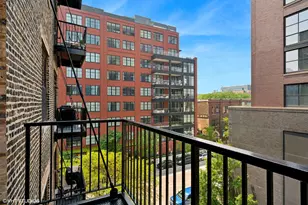 106 N Aberdeen St, Chicago, IL 60607 - Photo 12