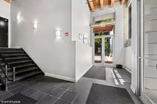 106 N Aberdeen St, Chicago, IL 60607 - Photo 2