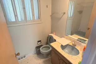 1935 Birch Rd, Northbrook, IL 60062 - Photo 12