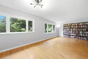 8113 Central Ave, Morton Grove, IL 60053 - Photo 10
