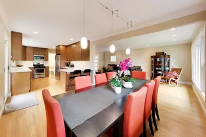 9058 Ewing Avenue, Evanston, IL 60203 - Photo 10