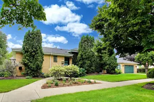 9058 Ewing Ave, Evanston, IL 60203 - Photo 1