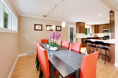 9058 Ewing Avenue, Evanston, IL 60203 - Photo 8