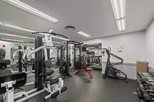 3950 N Lake Shore Dr, Chicago, IL 60613 - Photo 10