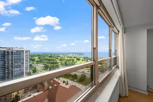 3950 N Lake Shore Dr, Chicago, IL 60613 - Photo 16