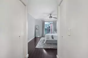 815 Leicester Rd, Elk Grove Village, IL 60007 - Photo 14
