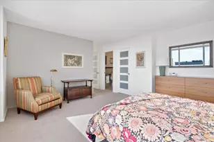 5201 S Cornell Ave, Chicago, IL 60615 - Photo 30