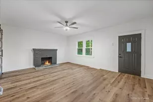 1614 S Carroll Ave, Freeport, IL 61032 - Photo 12