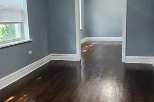 4252 W Henderson St, Chicago, IL 60641 - Photo 4