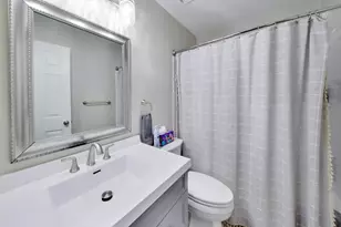 1444 Division Ct, Saint Charles, IL 60174 - Photo 20