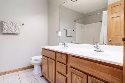 9850 Ridge Way, Rockford, IL 61107 - Photo 68