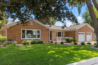 304 S Loomis Street, Naperville, IL 60540 - Photo 1