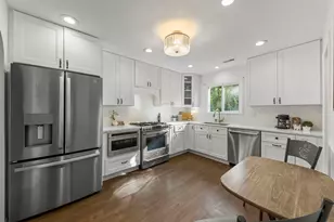 304 S Loomis St, Naperville, IL 60540 - Photo 8