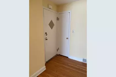 3333 W 102nd Street, Evergreen Park, IL 60805 - Photo 4