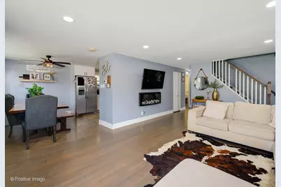 3740 167th Place, Country Club Hills, IL 60478 - Photo 4