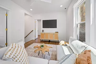1907 W Berwyn Avenue, Chicago, IL 60640 - Photo 24