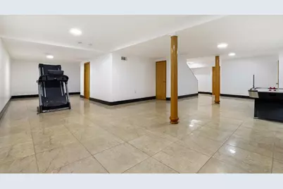 8542 Latrobe Avenue, Burbank, IL 60459 - Photo 28