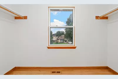 8542 Latrobe Avenue, Burbank, IL 60459 - Photo 20