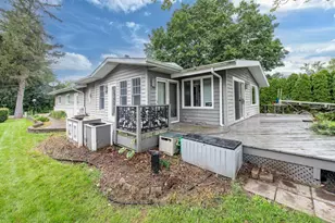 19123 101st St, Bristol, WI 53104 - Photo 4