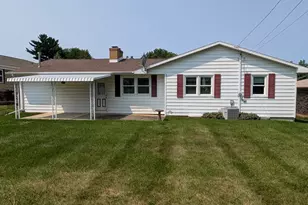 1358 Empire Ct, Freeport, IL 61032 - Photo 20