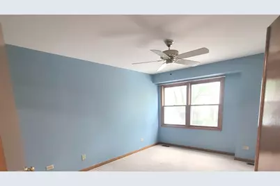 405 S Wenbriar Square, Addison, IL 60101 - Photo 12