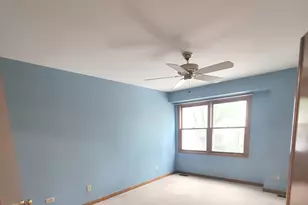 405 S Wenbriar Square, Addison, IL 60101 - Photo 12