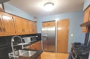 405 S Wenbriar Square, Addison, IL 60101 - Photo 8
