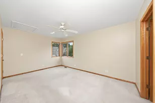 2218 Tamarack Dr, Downers Grove, IL 60515 - Photo 18