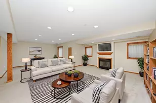 2218 Tamarack Dr, Downers Grove, IL 60515 - Photo 24