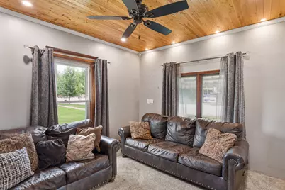 206 N College Avenue, Aledo, IL 61231 - Photo 10