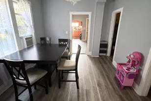 8322 S Burnham Ave, Chicago, IL 60617 - Photo 6
