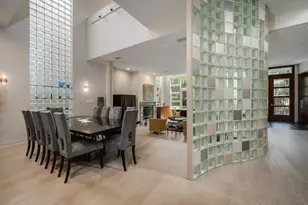 1934 N Cleveland Ave, Chicago, IL 60614 - Photo 10