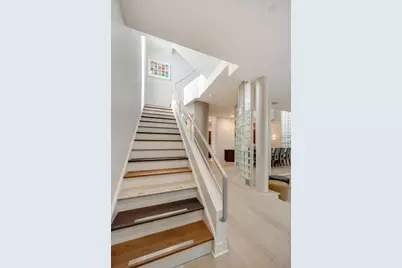 1934 N Cleveland Avenue, Chicago, IL 60614 - Photo 16