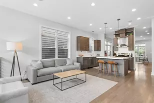 6739 N Oxford Ave, Chicago, IL 60631 - Photo 12