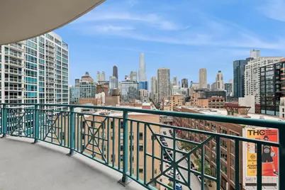 340 W Superior Street #1104, Chicago, IL 60654 - Photo 20