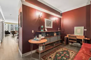 340 W Superior St, Chicago, IL 60654 - Photo 12