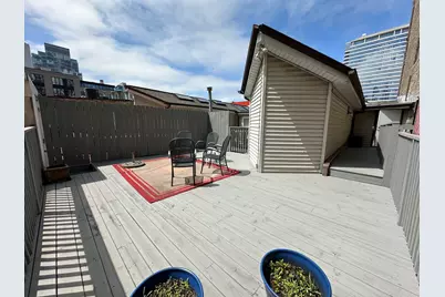 353 W Chicago Avenue #4E, Chicago, IL 60654 - Photo 16