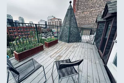 353 W Chicago Avenue #4E, Chicago, IL 60654 - Photo 18