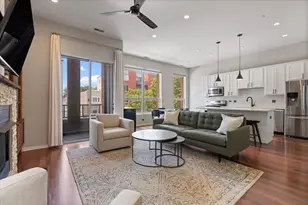 1717 N Western Ave, Chicago, IL 60647 - Photo 6