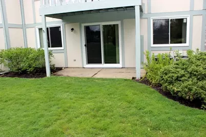 211 Blossom Court #211, Buffalo Grove, IL 60089 - Photo 12