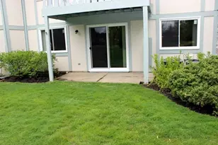 211 Blossom Ct, Buffalo Grove, IL 60089 - Photo 12