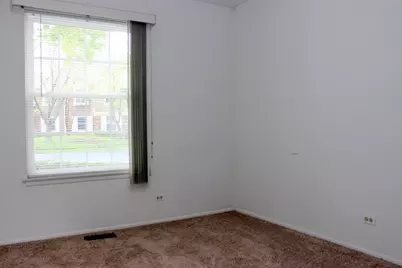 211 Blossom Court #211, Buffalo Grove, IL 60089 - Photo 10